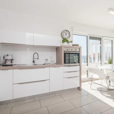 Seahouse By Jelena Apartment *