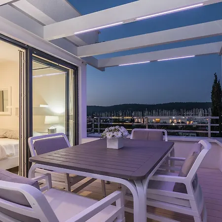 Seahouse By Jelena Bibinje